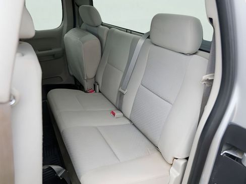 Used 2013 Chevrolet Silverado 1500 LT RWD image 24