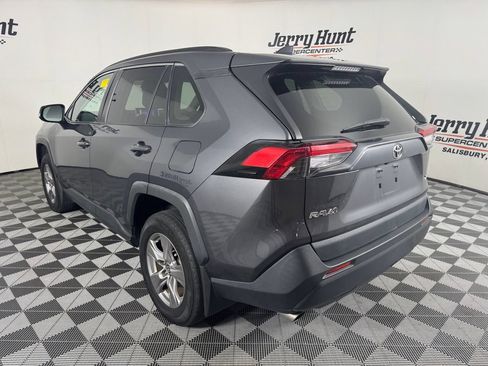 Used 2024 Toyota RAV4 XLE w/ Convenience Package FWD image 9