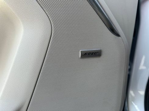 Used 2022 GMC Yukon XL Denali RWD image 18