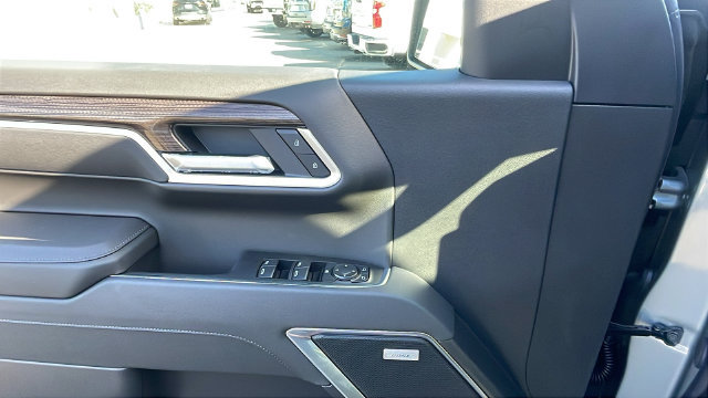 New 2026 Chevrolet Silverado 1500 RST w/ Safety Package AWD/4WD image 30