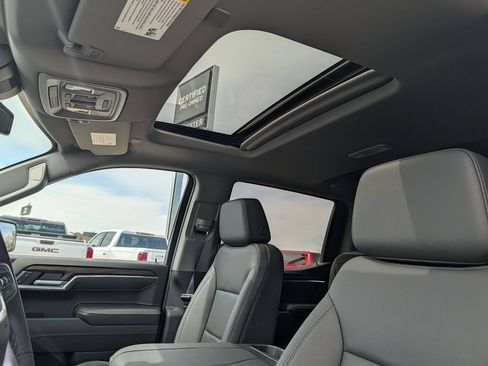 New 2026 GMC Sierra 1500 SLT w/ SLT Premium Plus Package AWD/4WD image 6