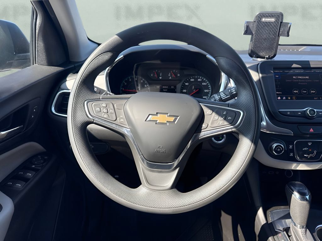 Used 2021 Chevrolet Equinox LS w/ LS Convenience Package FWD image 12