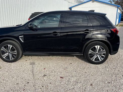 Used 2024 Mitsubishi Outlander Sport SE image 11