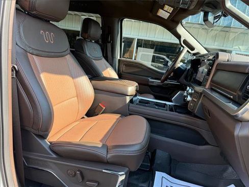 Used 2026 Ford F250 King Ranch w/ FX4 Off-Road Package AWD/4WD image 45