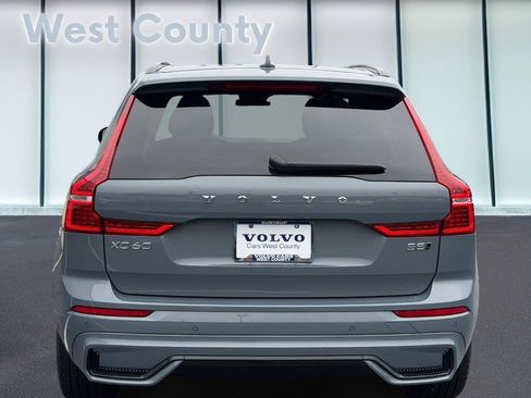 Used 2024 Volvo XC60 B5 Core w/ Climate Package AWD/4WD image 6