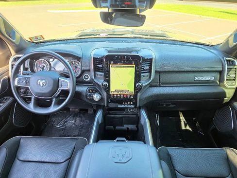 Used 2021 RAM 1500 Laramie w/ Night Edition image 30