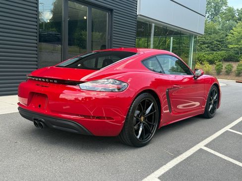 Certified 2025 Porsche 718 Cayman RWD image 7