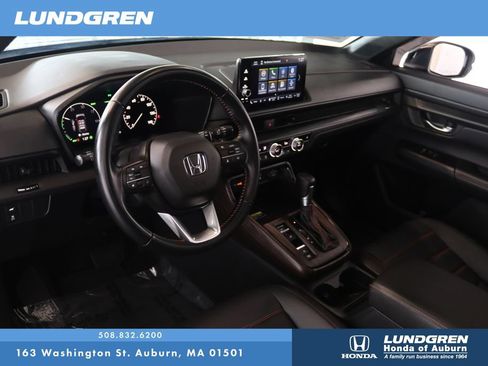 Used 2025 Honda CR-V Sport-L image 8