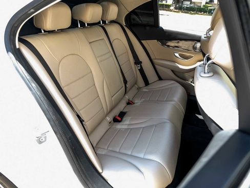 Used 2021 Mercedes-Benz C 300 Sedan image 37