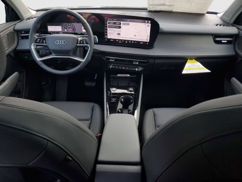 New 2026 Audi Q3 quattro 2.0T AWD/4WD image 11