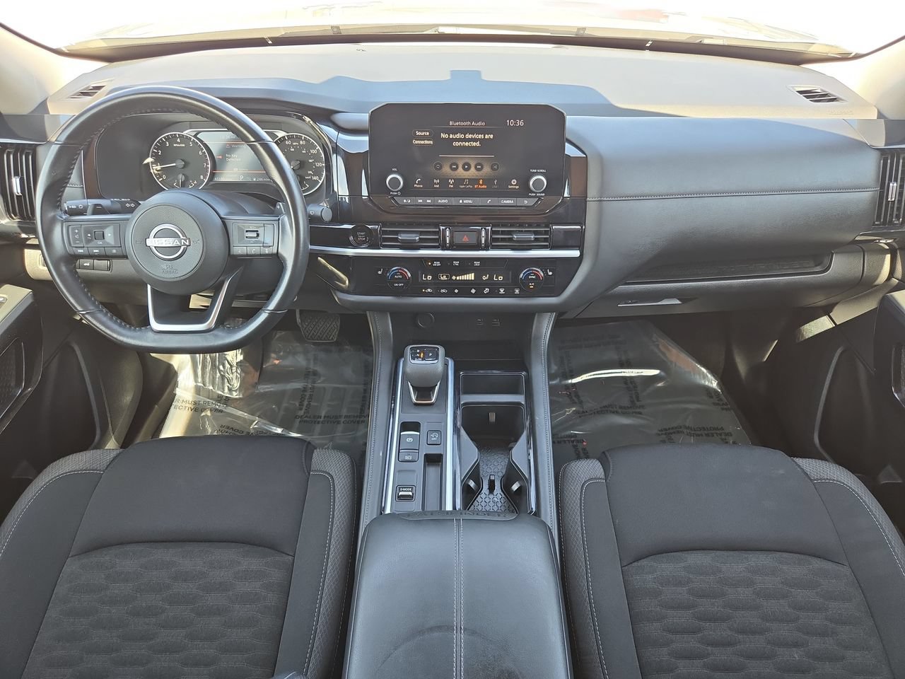 Certified 2025 Nissan Pathfinder SV FWD image 9