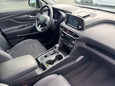 Used 2019 Hyundai Santa Fe SEL image 18