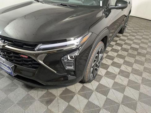 New 2026 Chevrolet Trax RS FWD image 11