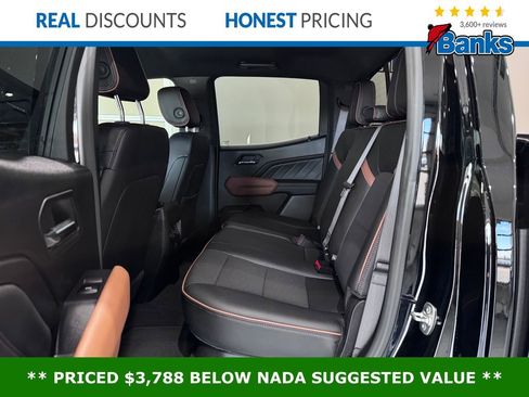 Certified 2024 GMC Canyon AT4 image 11