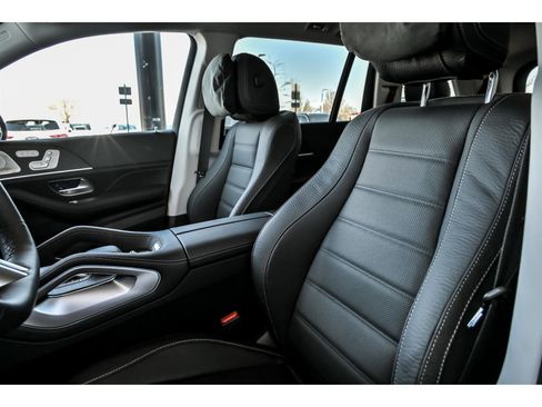 New 2026 Mercedes-Benz GLS 450 4MATIC image 7
