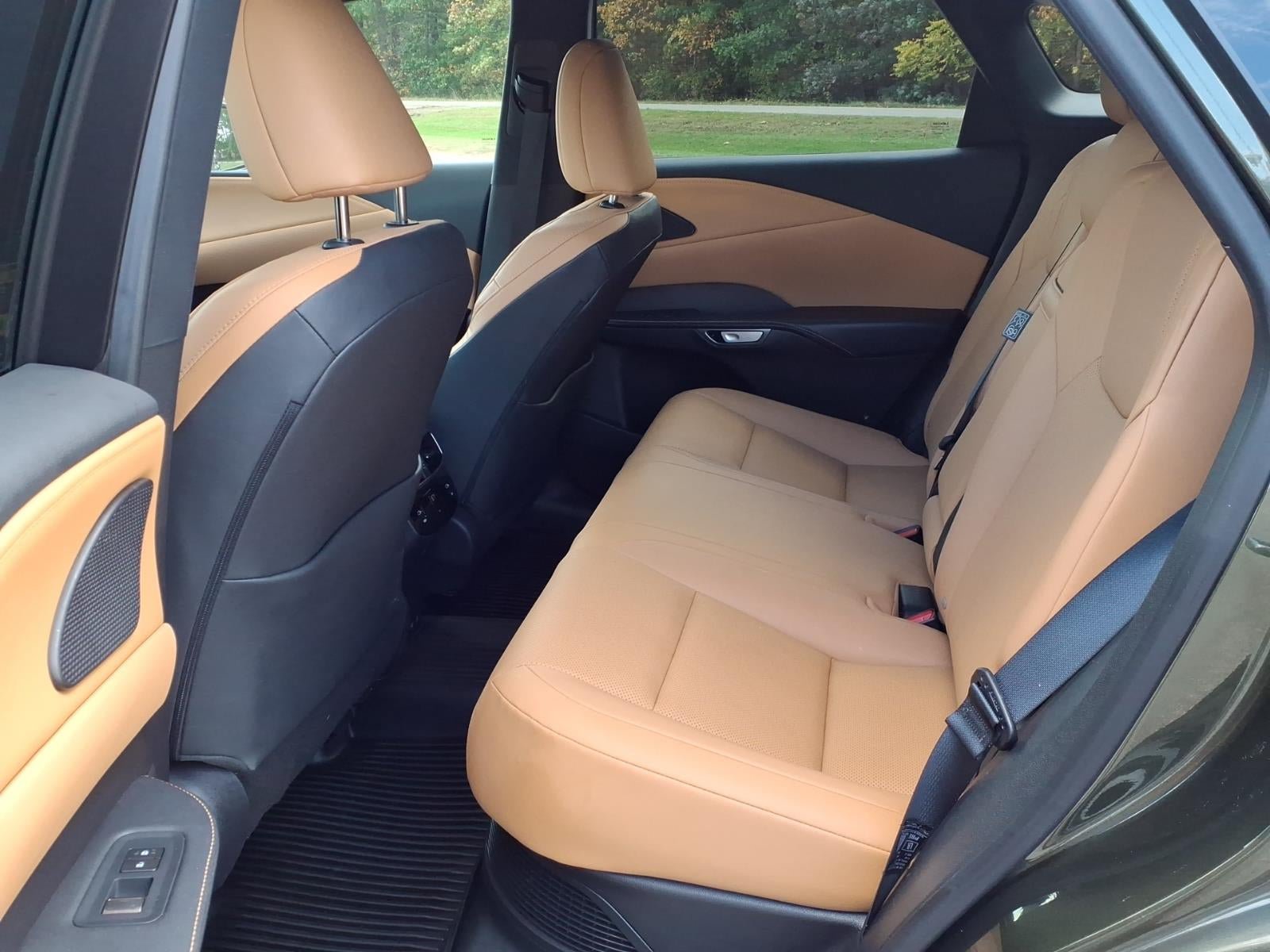Used 2025 Lexus RX 350h w/ Convenience Package AWD/4WD image 8