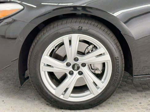 Used 2025 Audi A5 2.0T Premium w/ Convenience Package AWD/4WD image 11