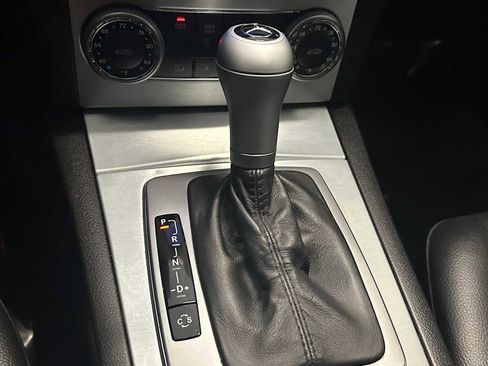 Used 2008 Mercedes-Benz C 300 Luxury image 17