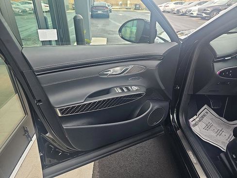 Used 2025 Genesis GV70 3.5T Sport w/ Sport Prestige Package image 11