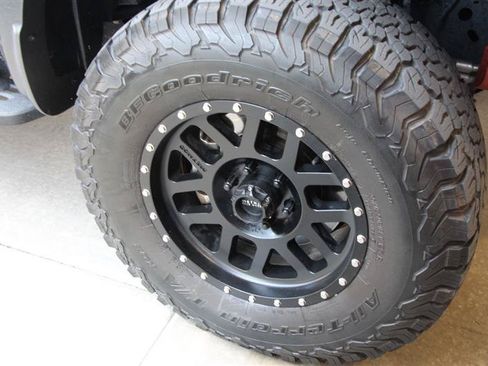 Used 2019 Ford F150 Raptor w/ Equipment Group 802A Luxury AWD/4WD image 41