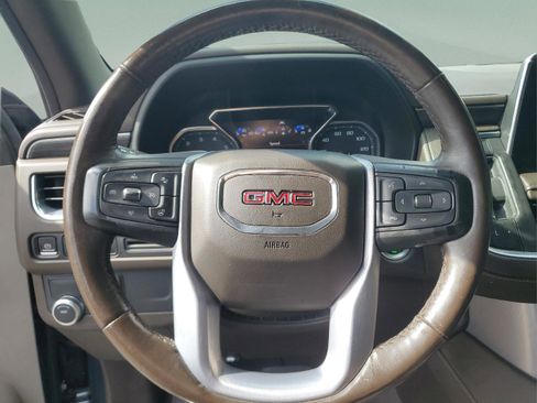 Used 2021 GMC Yukon SLT w/ SLT Premium Package image 21