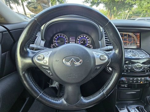 Used 2013 INFINITI FX37 2WD w/ Premium Pkg image 8