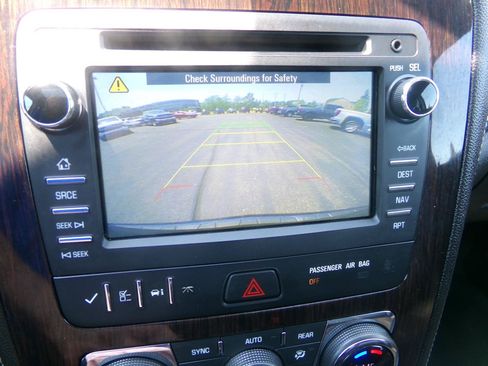 Used 2017 Chevrolet Traverse LT AWD/4WD image 27