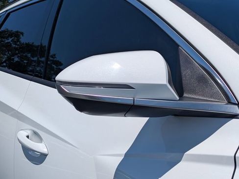 Used 2023 Hyundai Tucson Limited AWD/4WD image 12