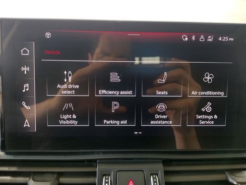 Used 2023 Audi Q5 2.0T Premium Plus w/ Premium Plus Package image 29