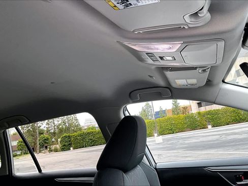 Used 2024 Toyota RAV4 XLE AWD/4WD image 13