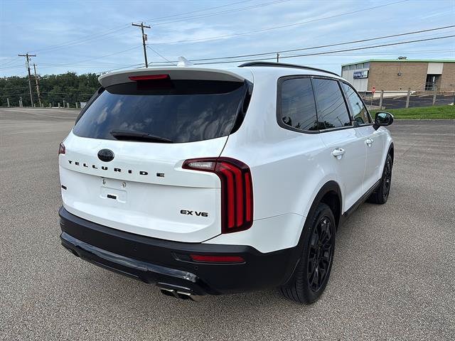 Used 2021 Kia Telluride EX w/ EX Premium Package AWD/4WD image 4