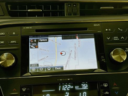 Used 2018 Toyota Avalon XLE Premium w/ Carpet Mat Package FWD image 16