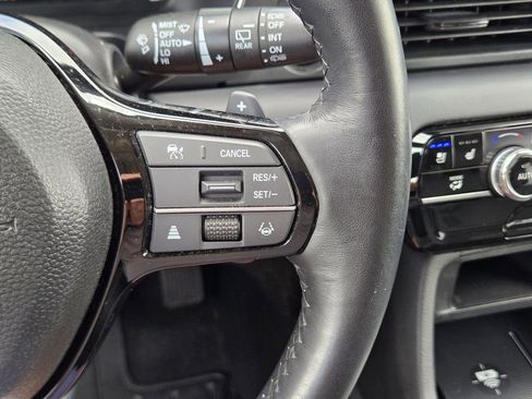Certified 2024 Honda Pilot Elite image 30