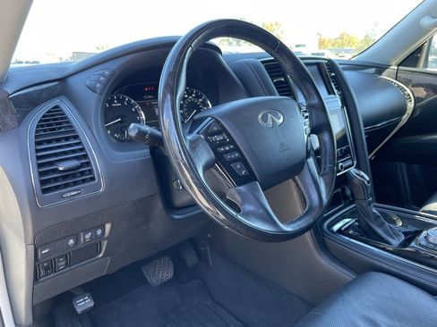 Used 2021 INFINITI QX80 Luxe image 11
