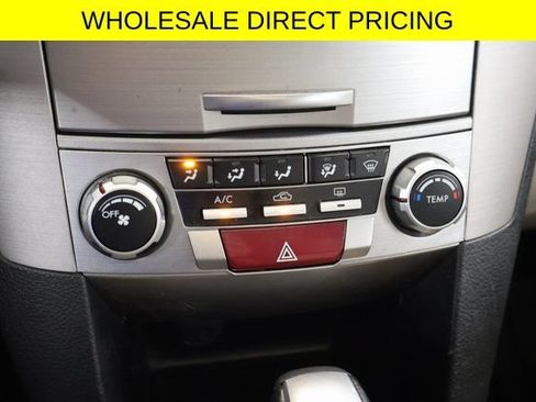 Used 2013 Subaru Outback 2.5i Premium AWD/4WD image 22