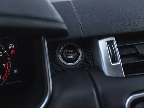 Used 2019 Land Rover Range Rover Sport HSE AWD/4WD image 12