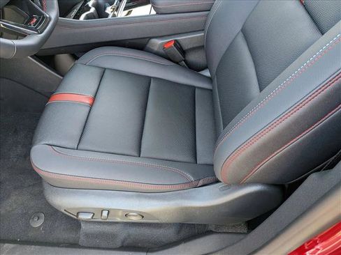 New 2026 Chevrolet Traverse RS image 4