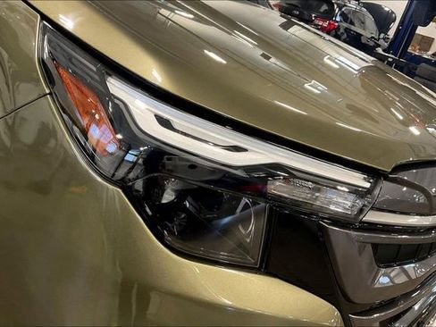 Used 2025 Subaru Forester Premium w/ Convenience Package #1 image 28