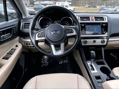 Used 2015 Subaru Outback 2.5i Limited image 6