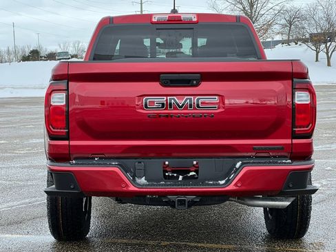 New 2026 GMC Canyon Elevation w/ Convenience Package image 38