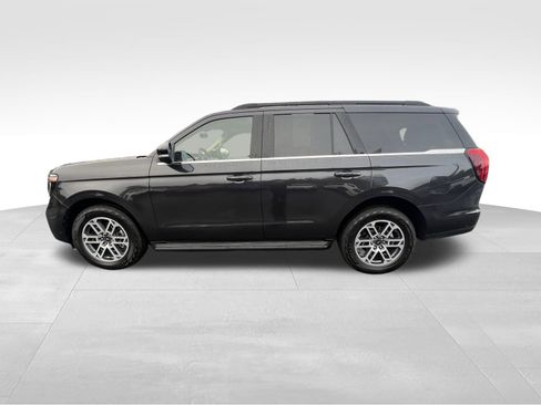 Used 2025 Ford Expedition Active image 9