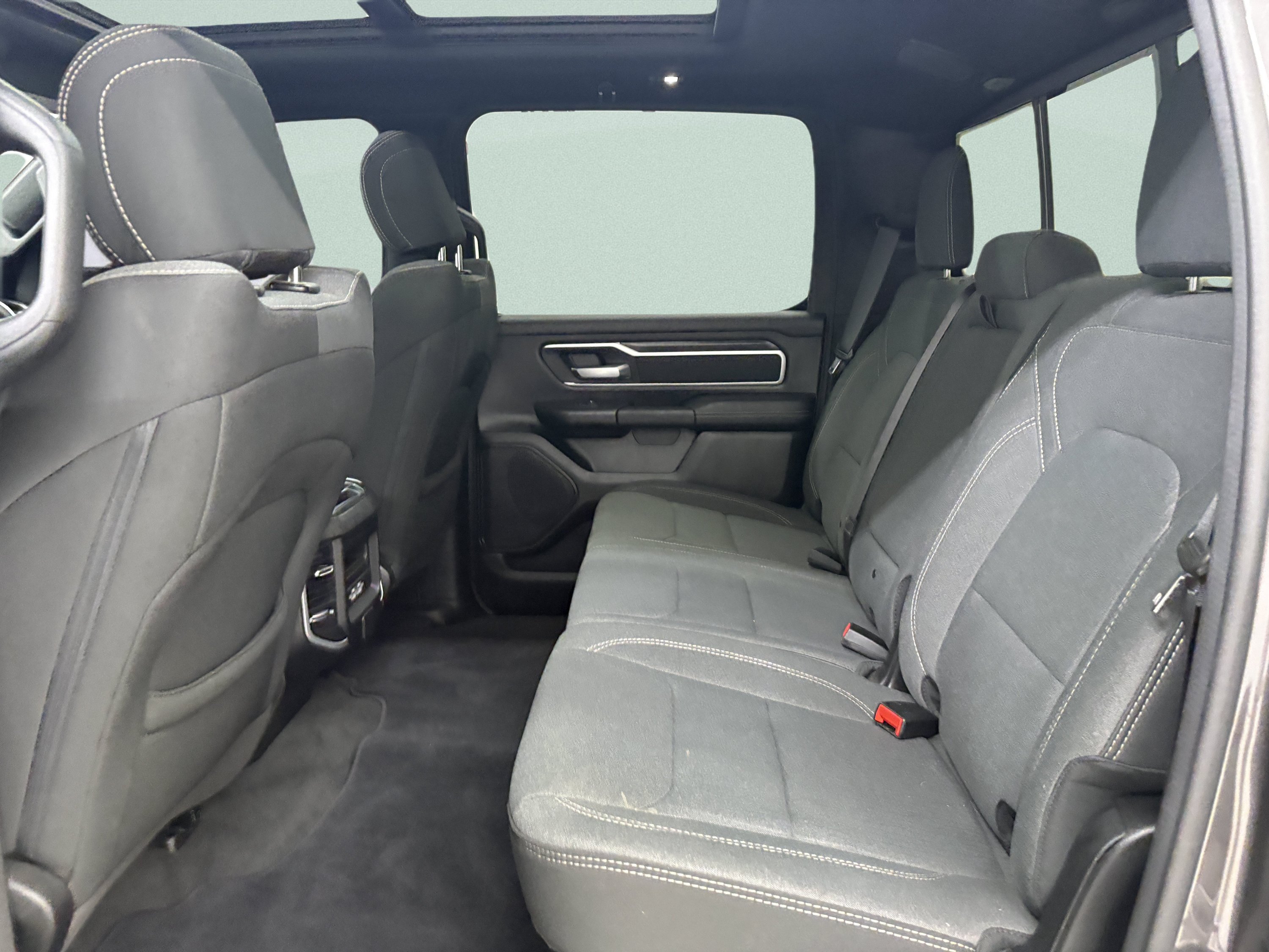 Used 2023 RAM 1500 Big Horn AWD/4WD image 12