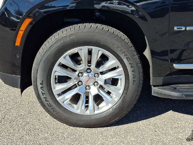 Used 2025 GMC Yukon Denali AWD/4WD image 8