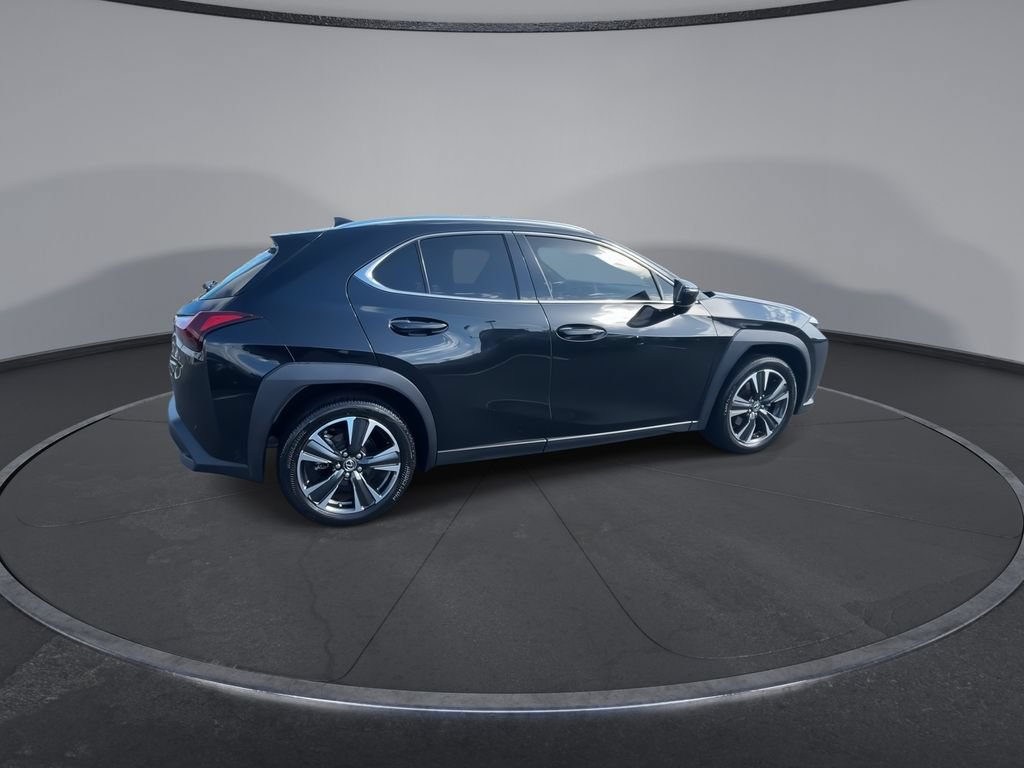 Used 2024 Lexus UX 250h FWD image 9