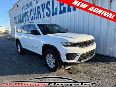 Used 2024 Jeep Grand Cherokee Laredo