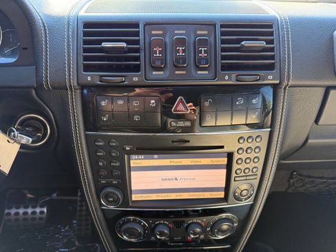 Used 2012 Mercedes-Benz G 550 G 550 AWD 4MATIC 4dr SUV image 40