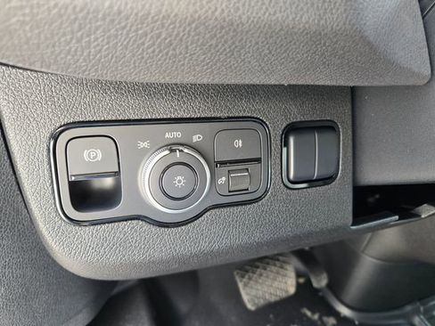 New 2026 Mercedes-Benz Sprinter 2500 image 17