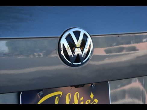 Used 2021 Volkswagen Tiguan S FWD image 51