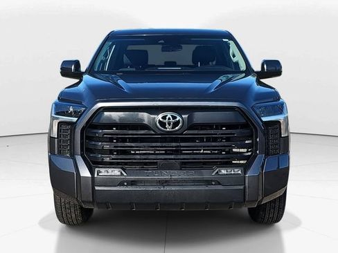 Used 2023 Toyota Tundra SR5 w/ SR5 Convenience Package AWD/4WD image 9