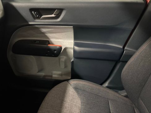 Used 2024 Ford Maverick XLT FWD image 15